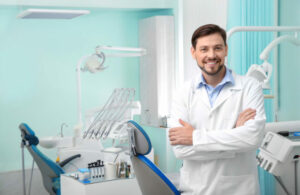 Leia mais sobre o artigo Dentistas: Como arrumar o fluxo de caixa da sua clínica odontológica de uma vez por todas?